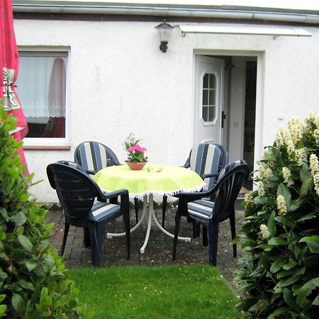 Kleiner Bungalow Grömitz Exteriör bild
